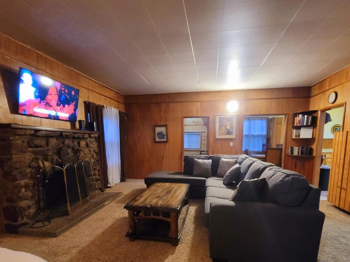 Green Cabin In Big Bear Lake 3 Bdr Pets Friendly Big Bear City Exteriör bild